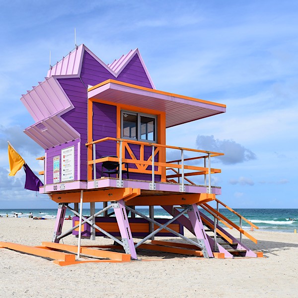 Słynne budki ratowników na Miami Beach/fot.pl.m.wikipedia.org