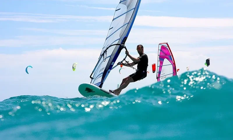 Windsurfing, fot. pixabay.com